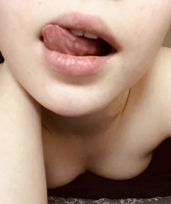 Опытная индивидуалка, я умею прокладывать дорогу к наслаждению. 💋
Мои услуги - это твоя гарантия незабываемого отдыха. Я могу подарить тебе настоящий релакс, приятное общение и волшебный массаж, который оставит следы на всем твоем теле. 💆♀️
Обладая притягательной внешностью и изысканным стилем, я покорю тебя с первого взгляда. Сексуальная и страстная, я знаю, как сделать тебя счастливым. 😈
Мои клиенты отмечают мою непревзойденную профессиональность и умение доставить истинное удовольствие. У меня есть отличные отзывы, которые говорят только в мою пользу. 🌟
Если ты ищешь настоящее наслаждение и незабываемый опыт, то я идеальный выбор для тебя. И не забудь, что я живу в Москве - столице возможностей и сексуальных фантазий. 🌇
Мои фотографии показывают мою привлекательность и страсть, которые только усиливаются на встрече со мной. Так что не медли и приходи, чтобы почувствовать весь мой талант и магию. 🔥 Екатерина